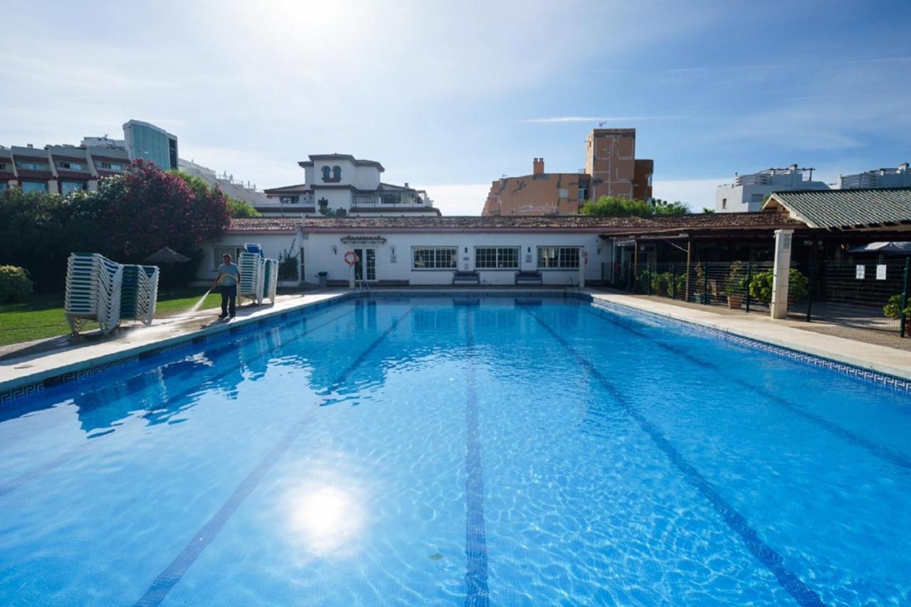 טורמולינוס Apartment Armenka Carihuela Park מראה חיצוני תמונה